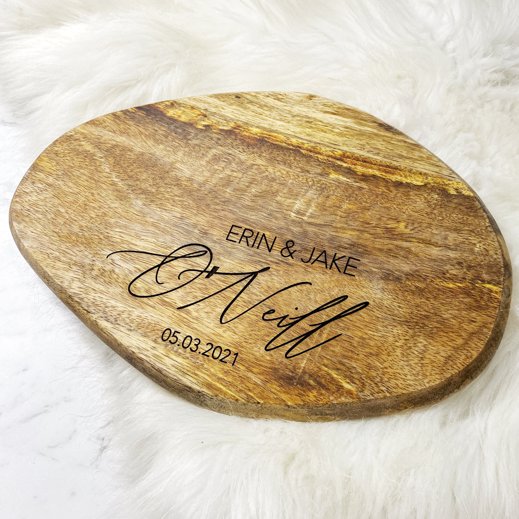 Personalised Engraved Acacia Chopping board - Gifts for weddings